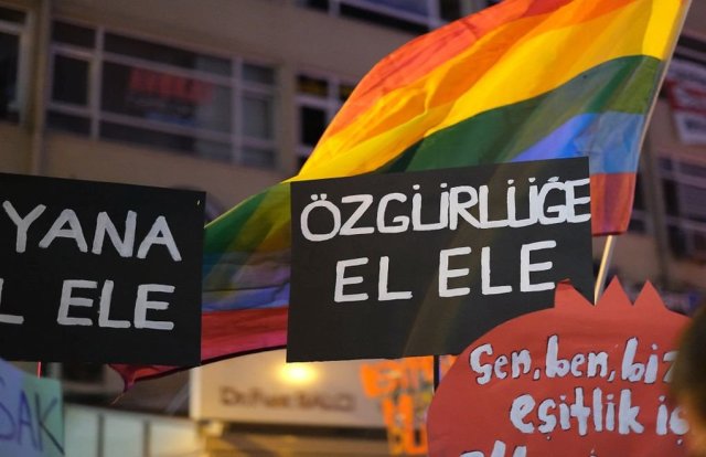 FORUM #Pride2020 – Viyan Kınalı – İnsan Hakları Perspektifinden Türkiye’de Trans Mahpuslar